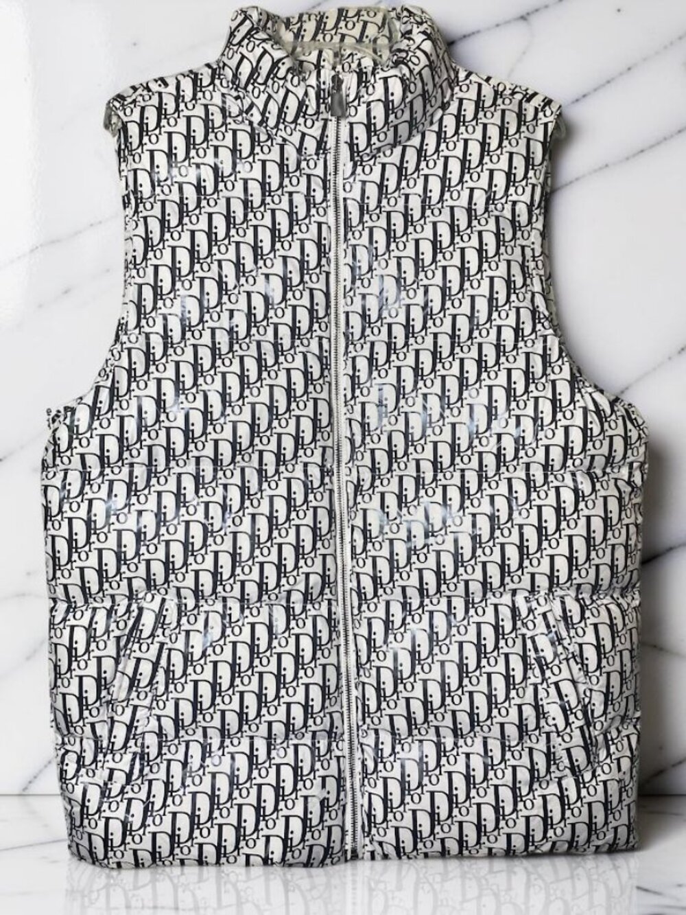 Logo Monogram Print Quilted Mens Vest Puffer Size Medium Black White